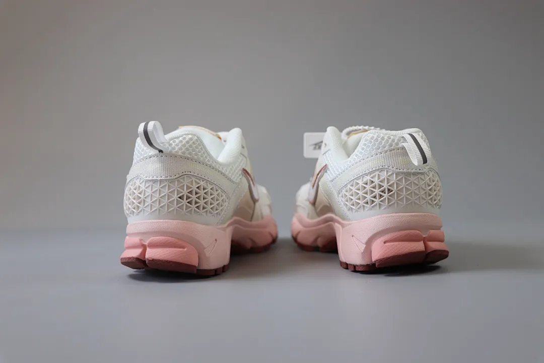 Nike LX04 תמונה 3