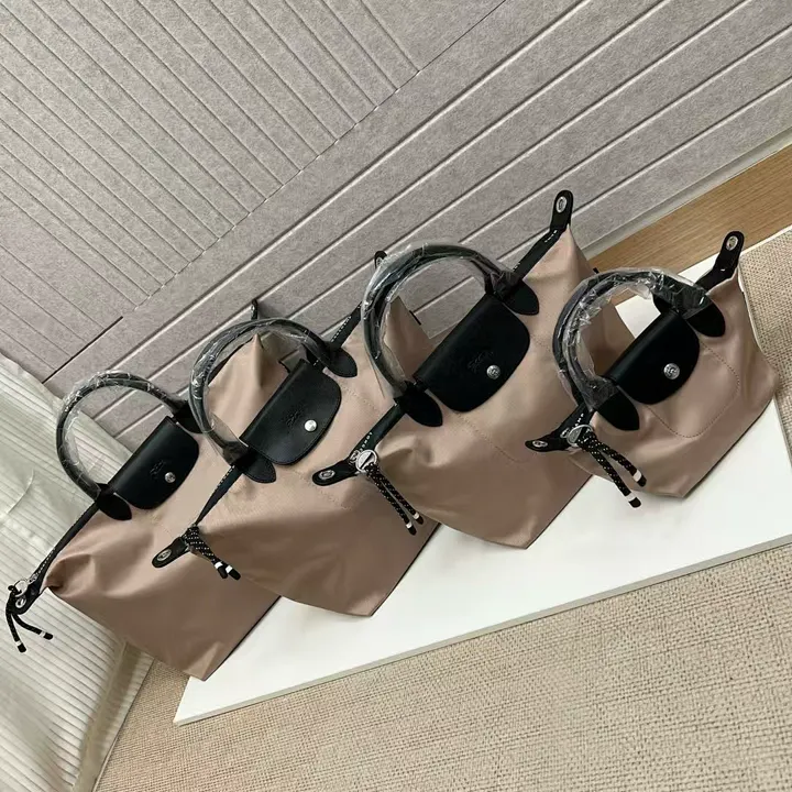 Longchamp LXBB011