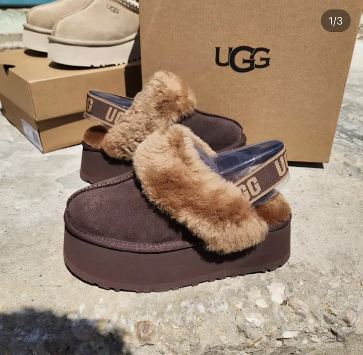 UGG M7U5