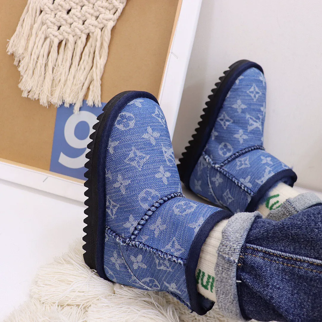 UGG M9B0 תמונה 11