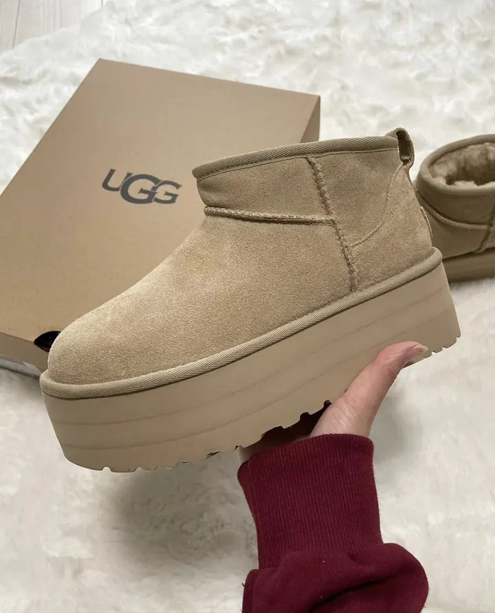 UGG M9D1