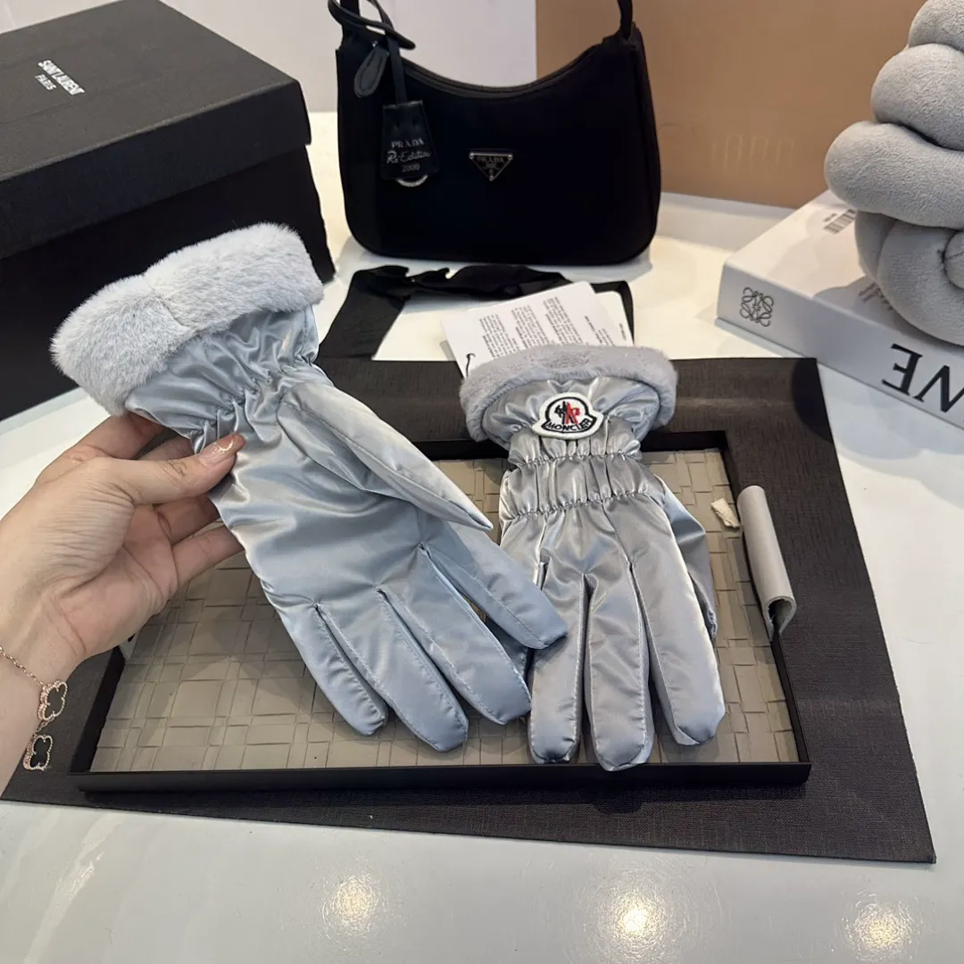 Moncler MCST01 תמונה 4