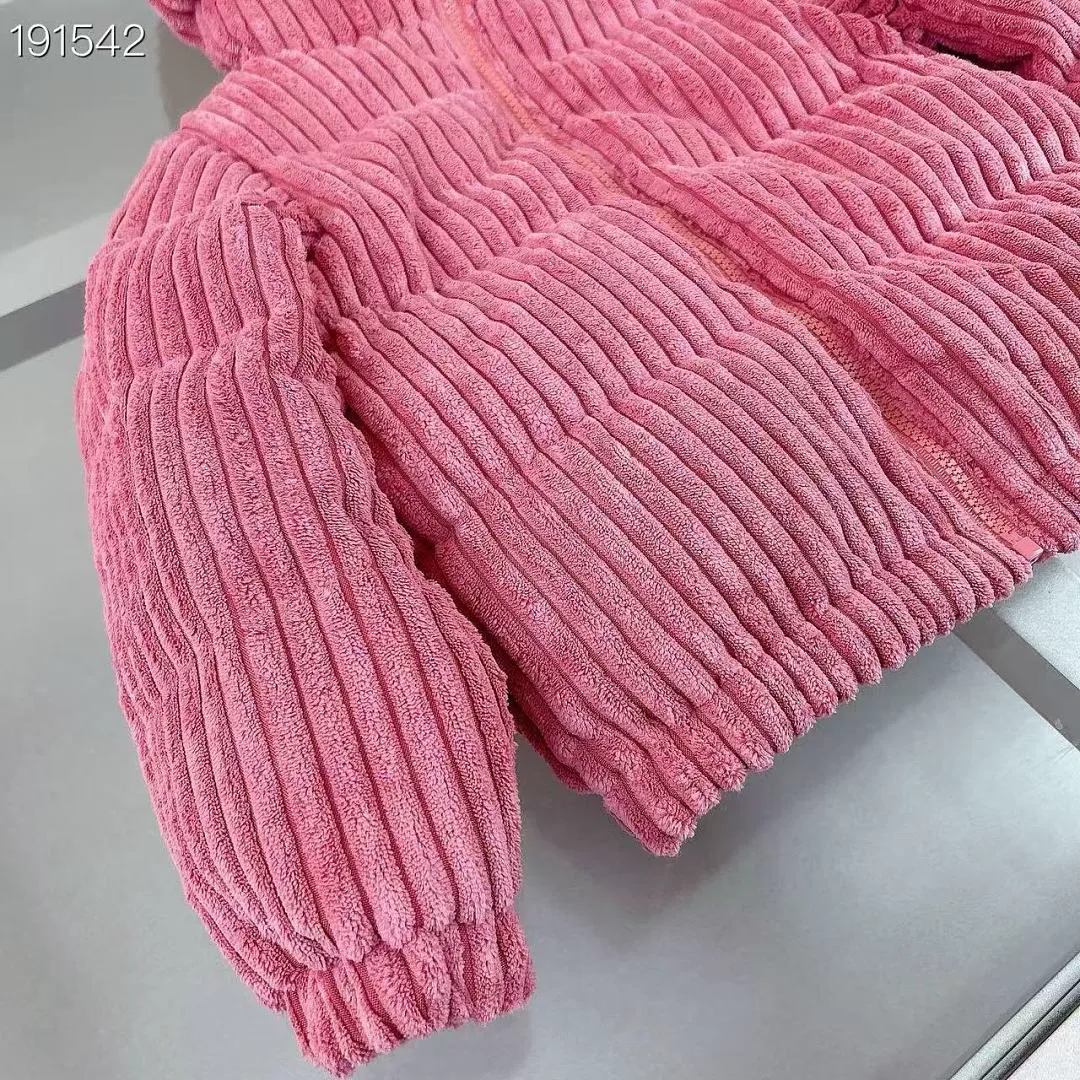Moncler MCYF107 תמונה 3