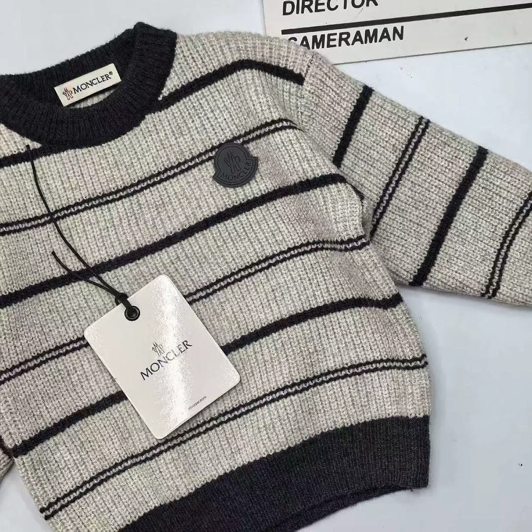 Moncler MCYF126 תמונה 5