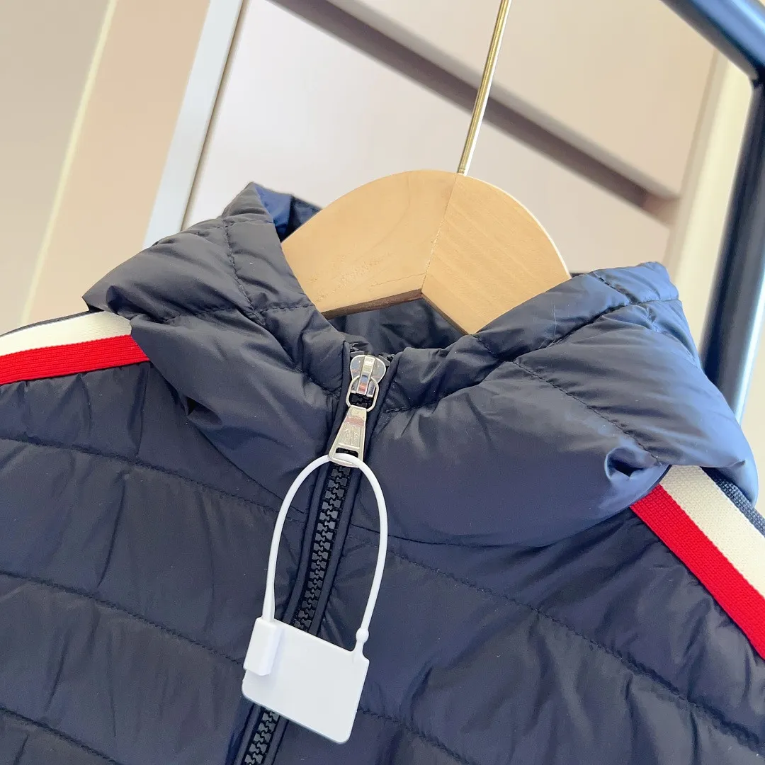 Moncler MCYF133 תמונה 10
