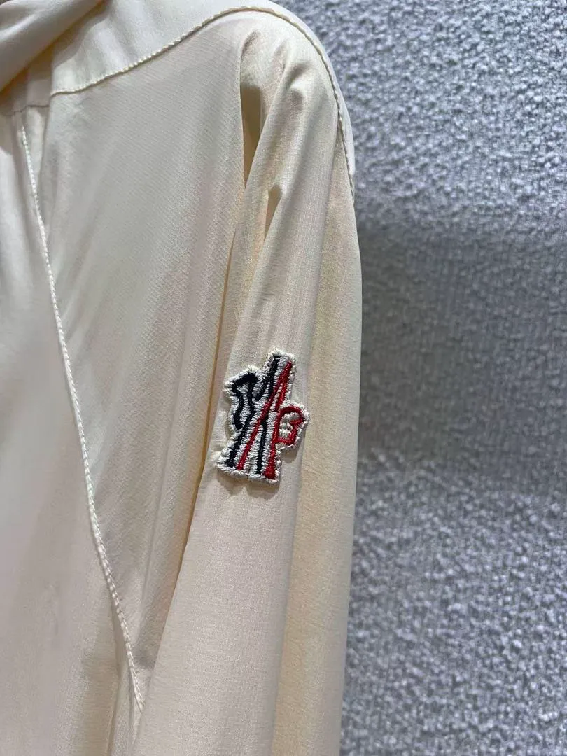 Moncler MCYF35 תמונה 6