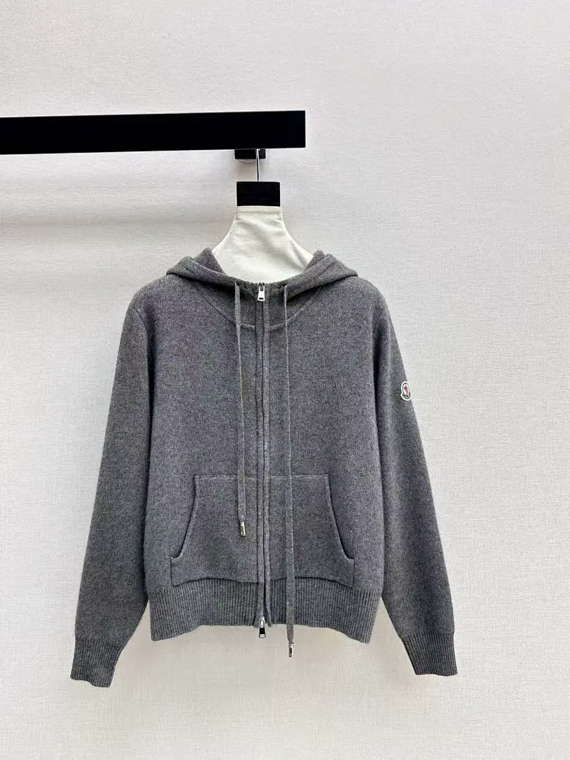 Moncler MCYF46 תמונה 5