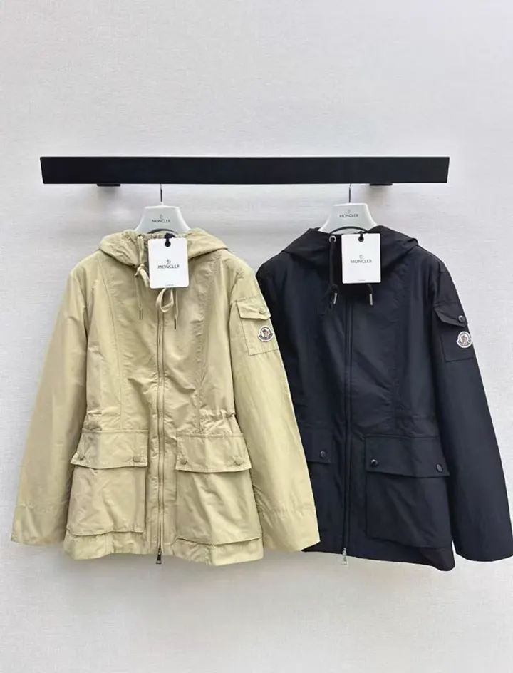 Moncler MCYF53