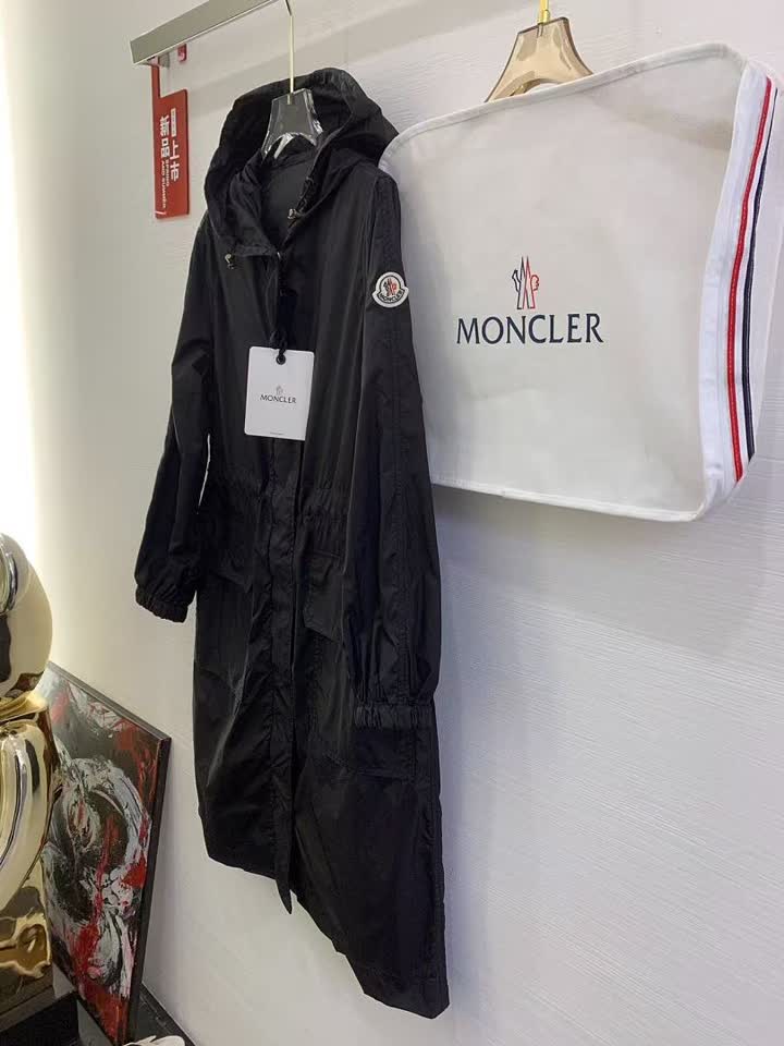 Moncler MCYF69 תמונה 4