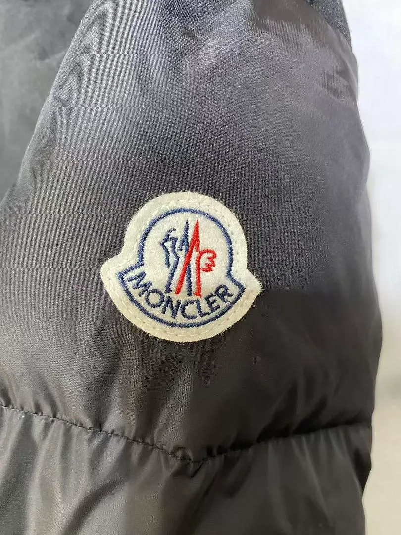 Moncler MCYF82 תמונה 5
