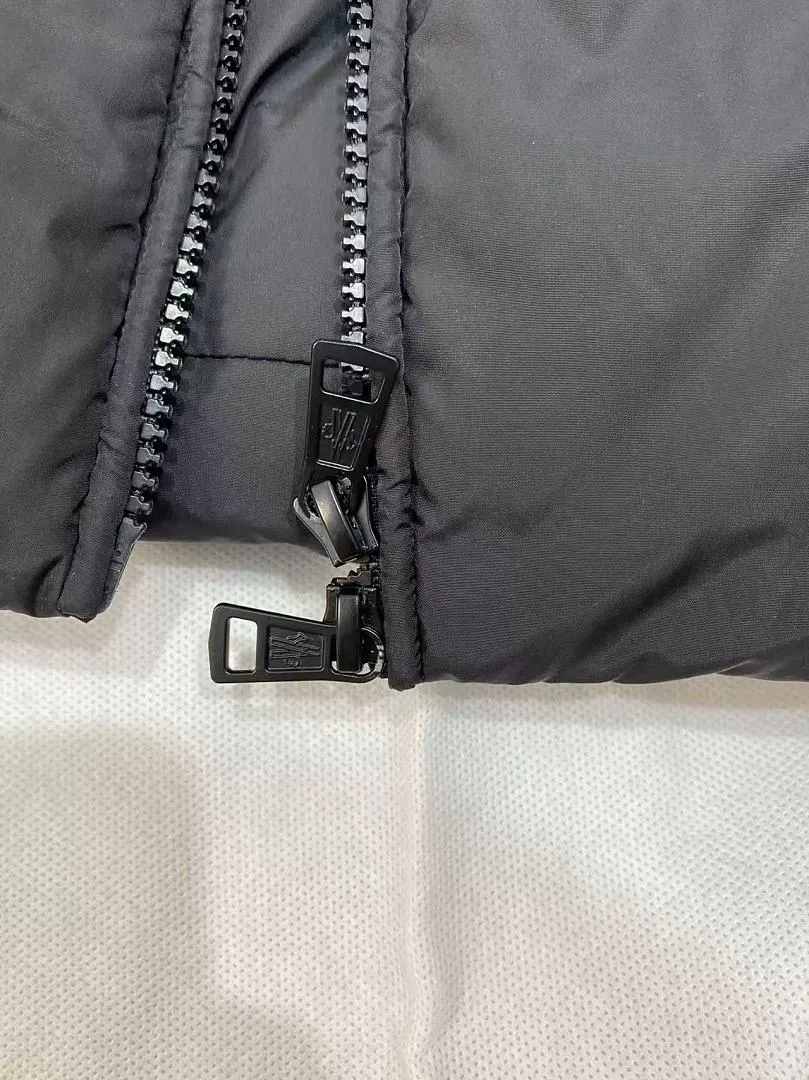 Moncler MCYF82 תמונה 6