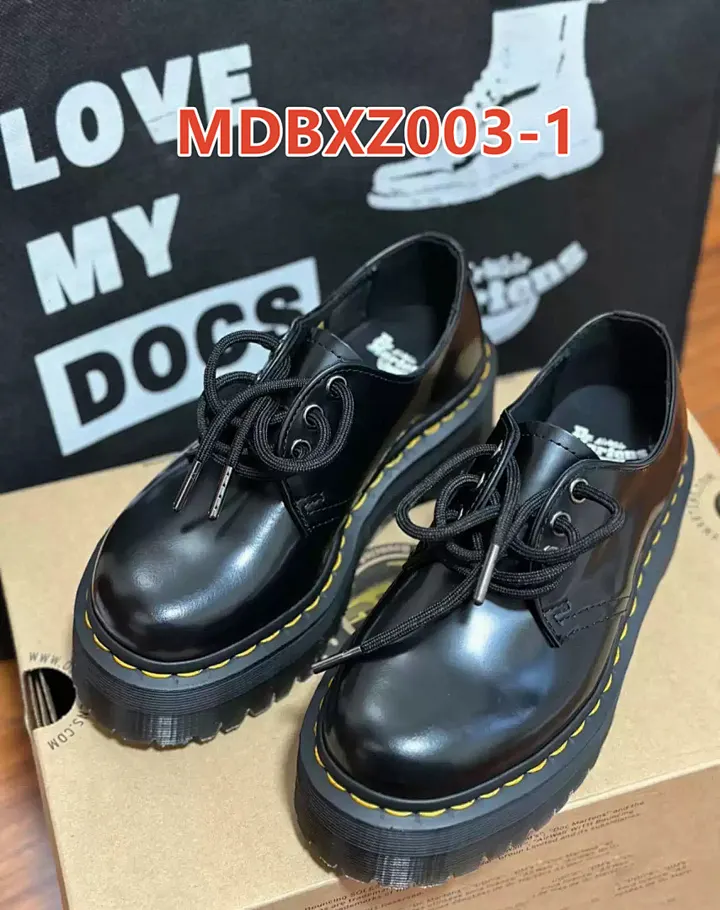 Dr. Martens MDBXZ003
