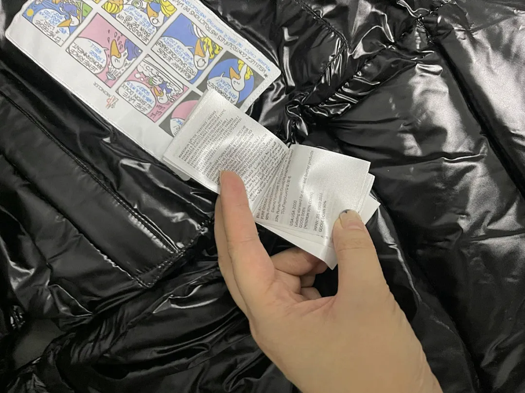 Moncler MEKYF014 תמונה 10