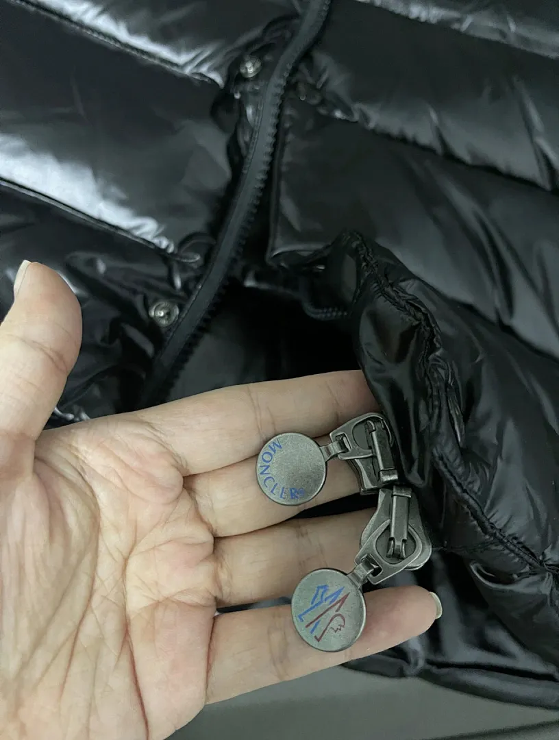 Moncler MEKYF014 תמונה 9