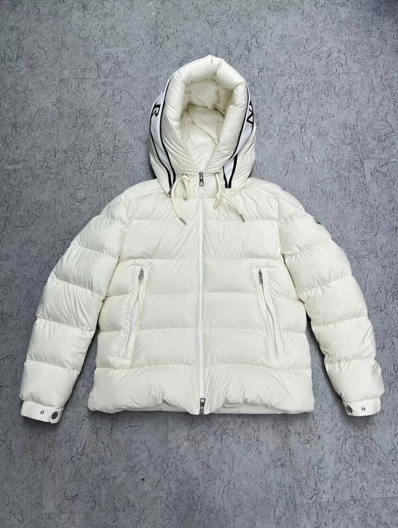Moncler MEKYF018 תמונה 3