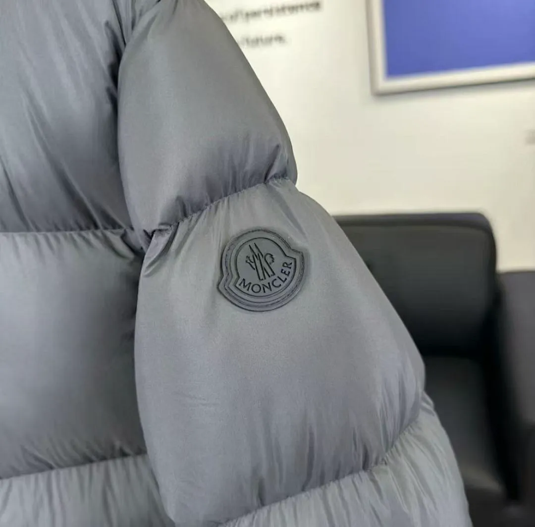 Moncler MEKYF020 תמונה 3