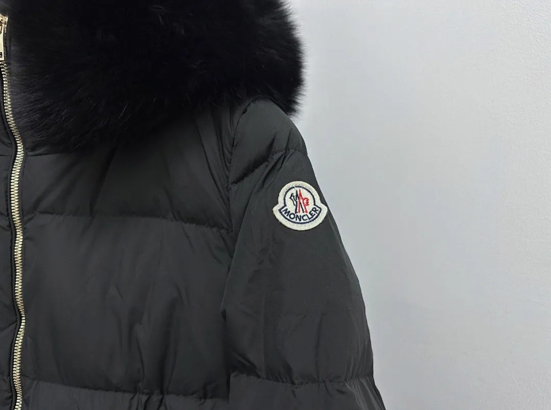 Moncler MEKYF023 תמונה 11