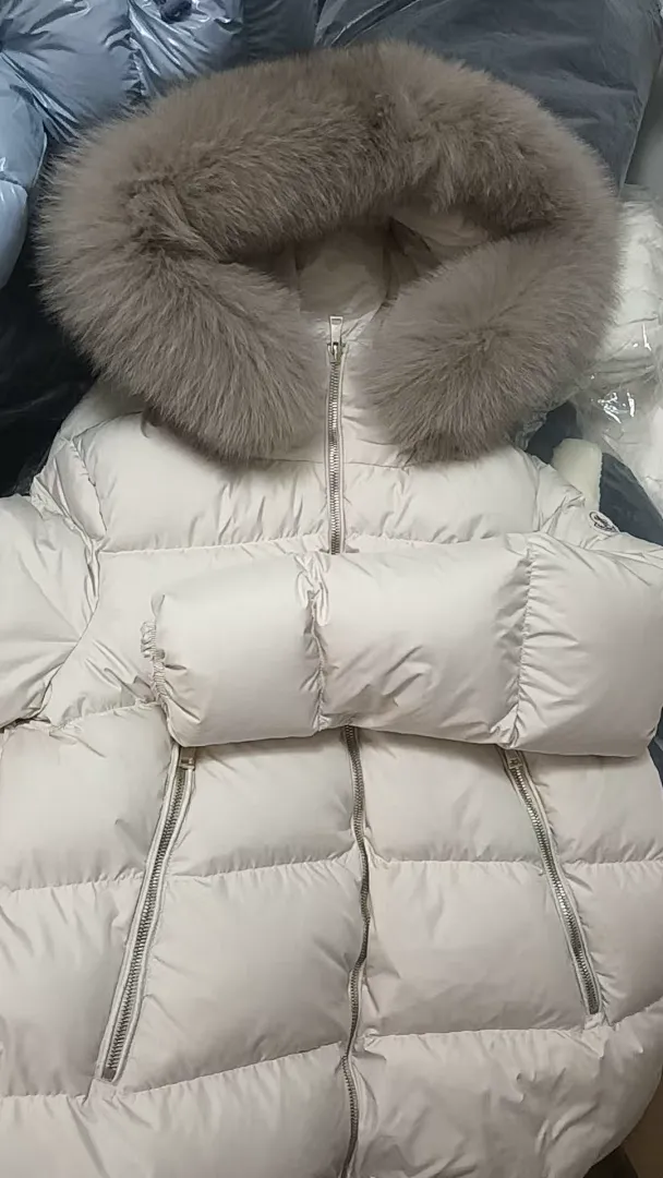 Moncler MEKYF023 תמונה 5