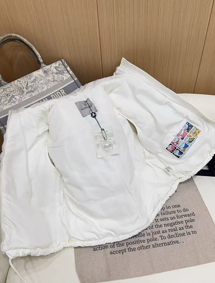 Moncler MEKYF026 תמונה 4