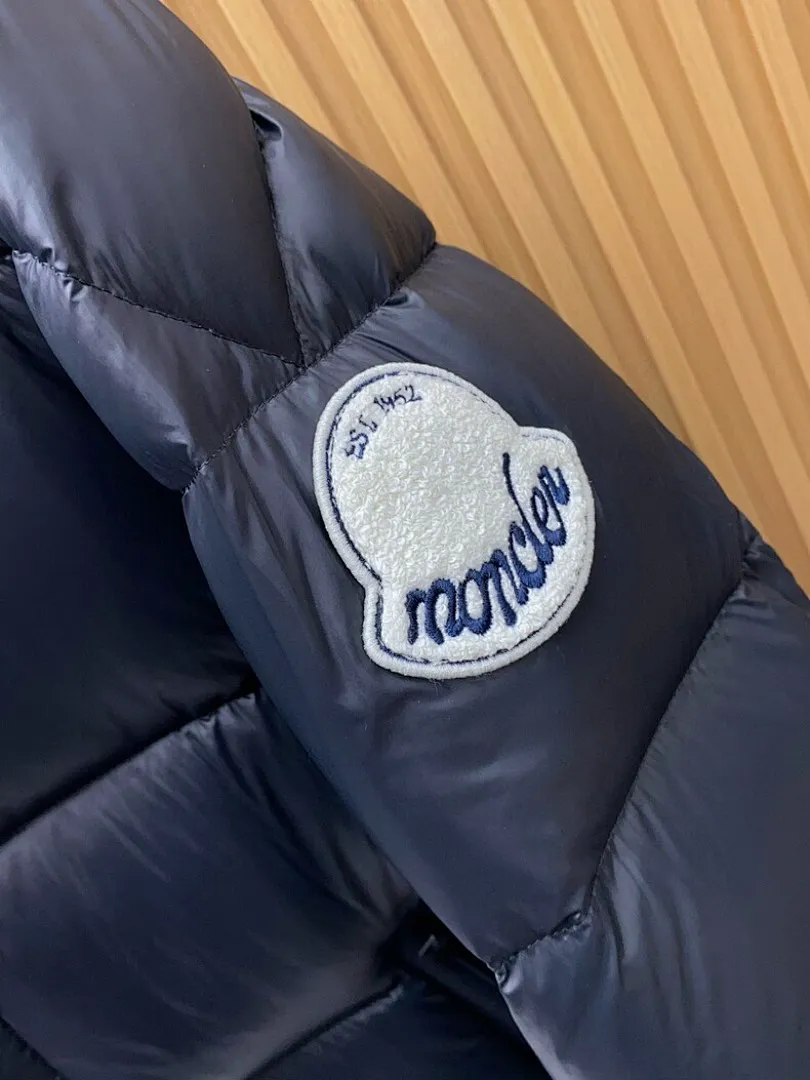 Moncler MEKYF029 תמונה 7