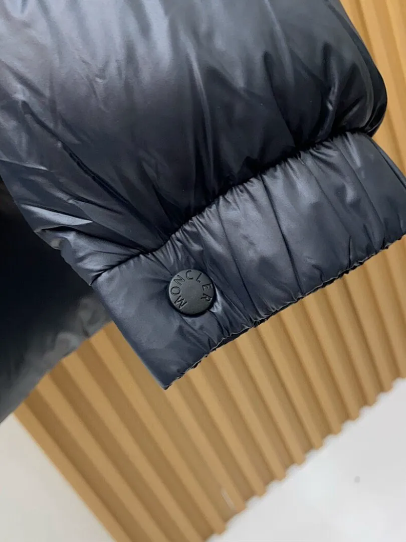 Moncler MEKYF029 תמונה 8