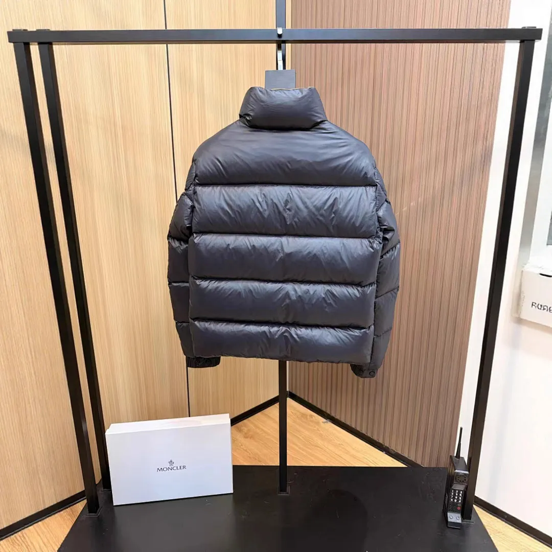 Moncler MEKYF029 תמונה 9