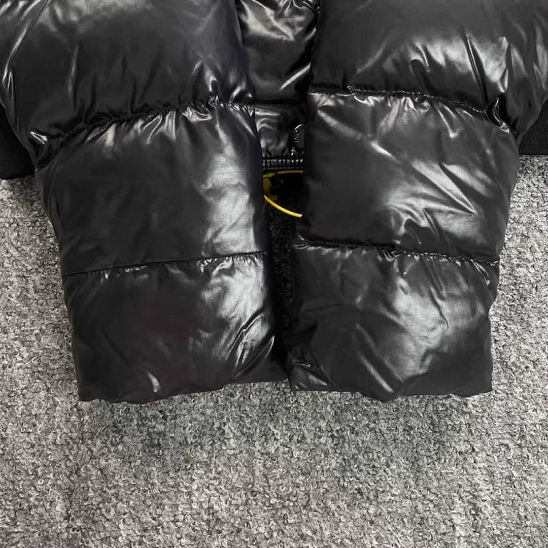 Moncler MEKYF033 תמונה 6