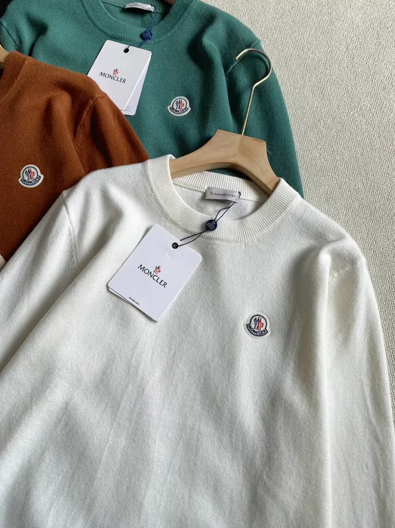 Moncler MEKYF035 תמונה 2