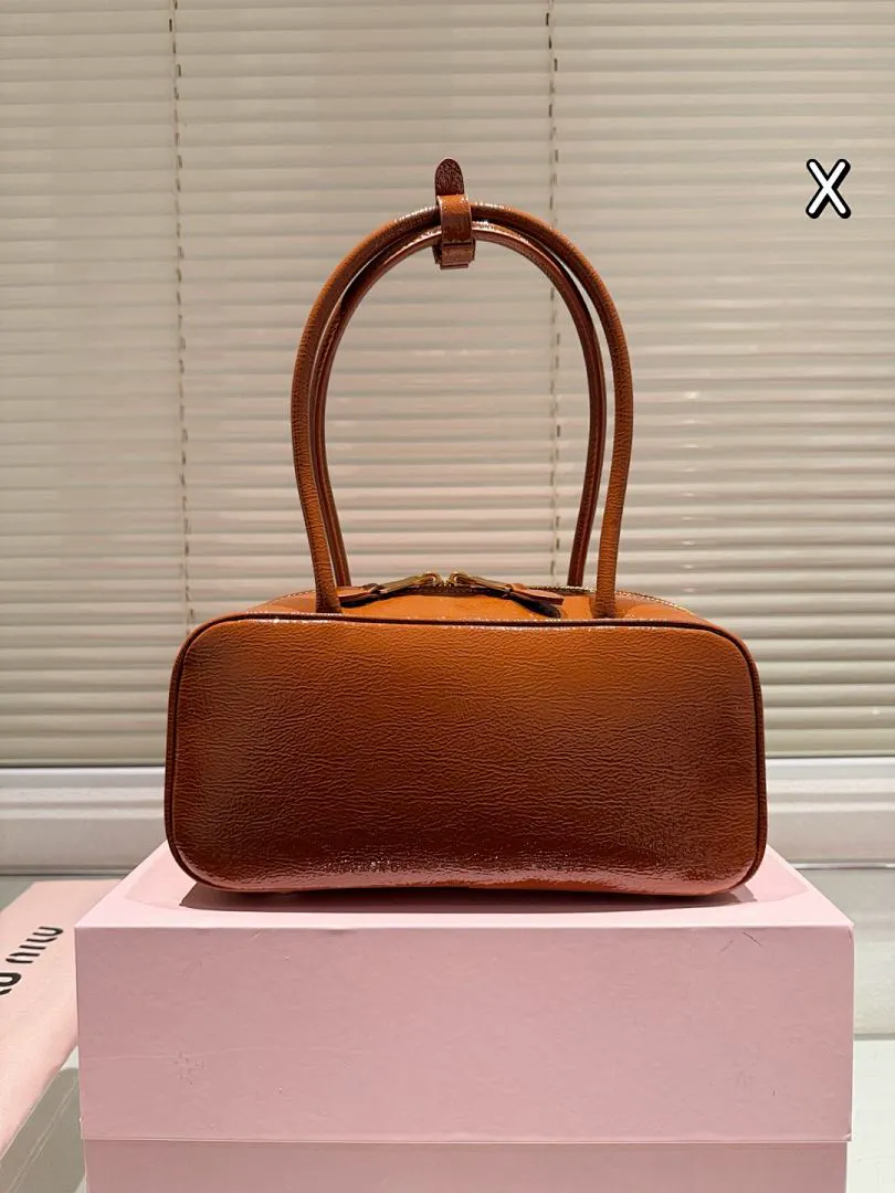 MIUMIU MIUB03 תמונה 25