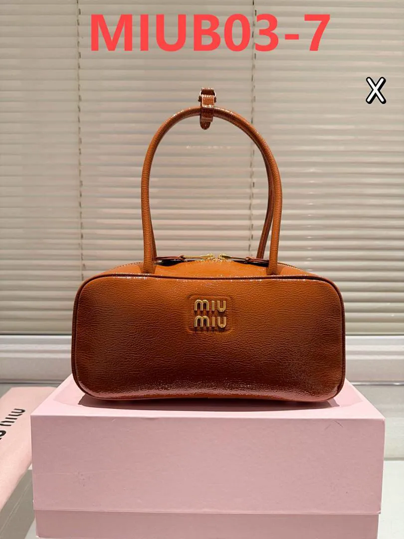 MIUMIU MIUB03 תמונה 8