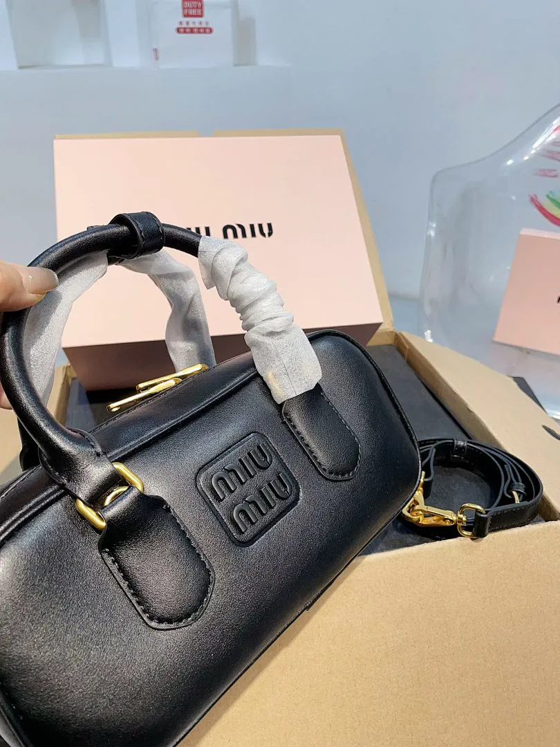 MIUMIU MIUB03 תמונה 9