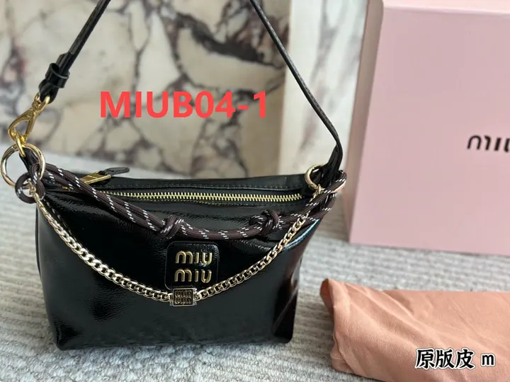 MIUMIU MIUB04
