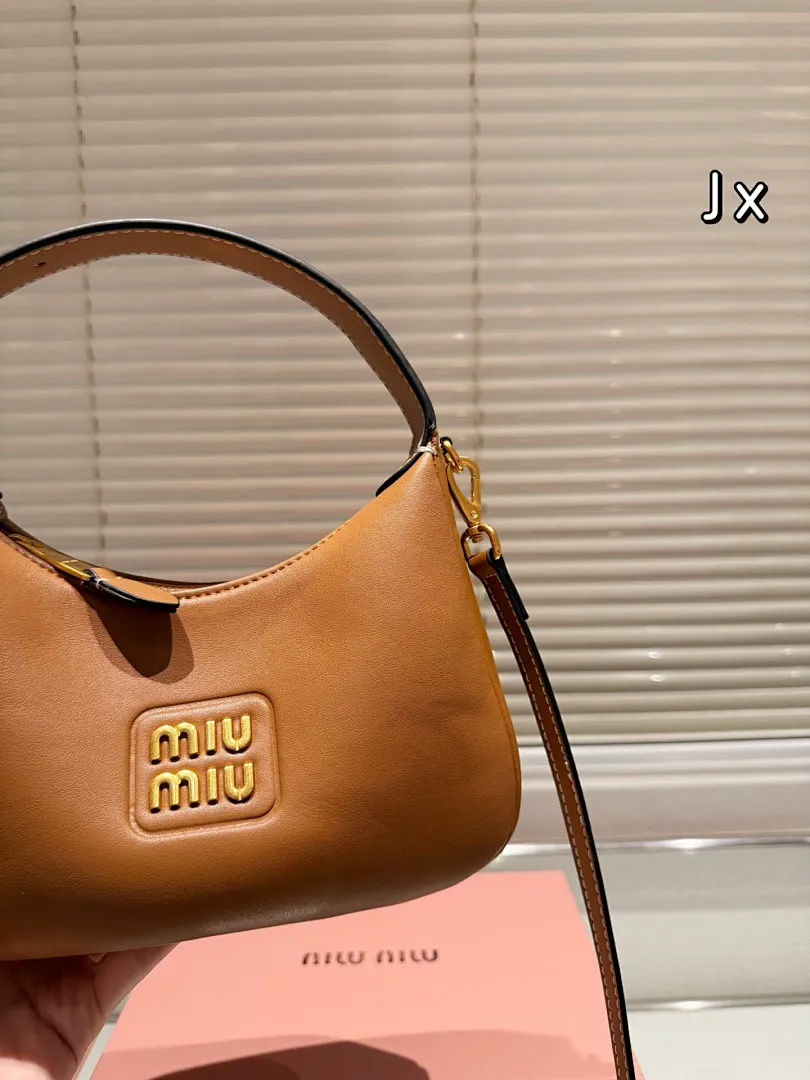MIUMIU MIUB09 תמונה 4