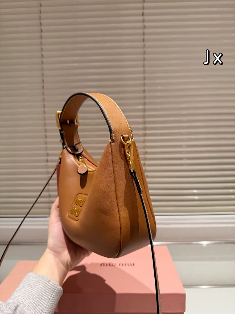 MIUMIU MIUB09 תמונה 5