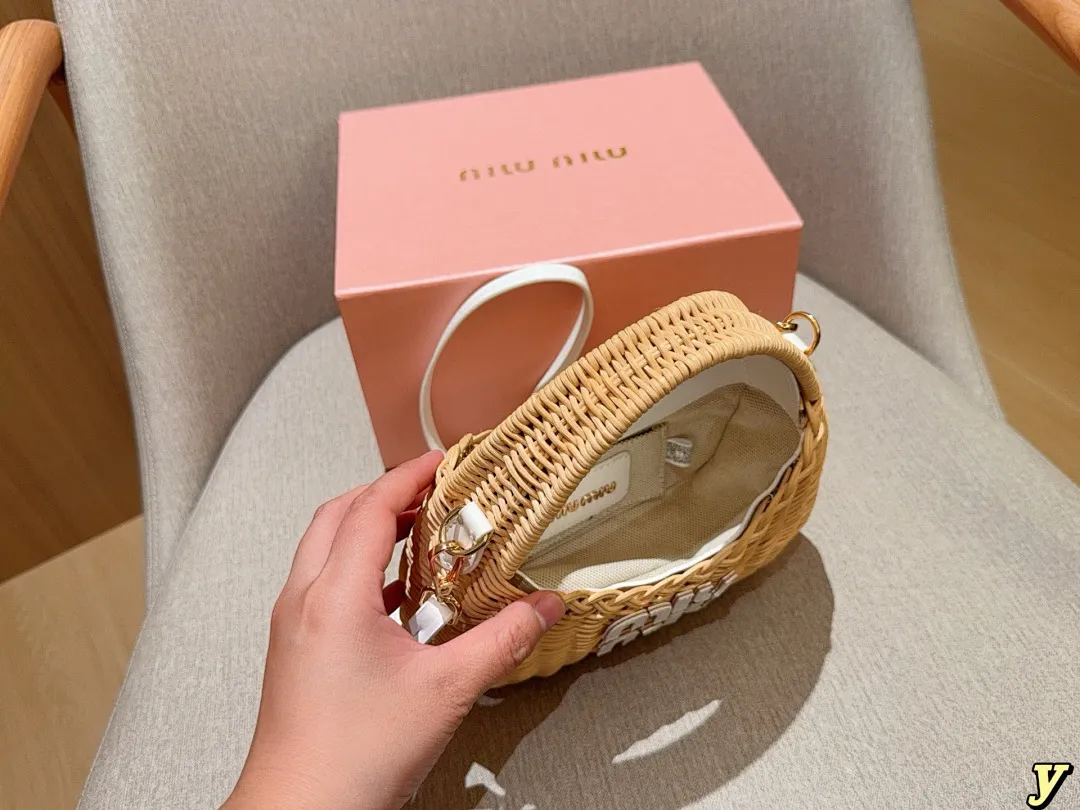 MIUMIU MIUB17 תמונה 8