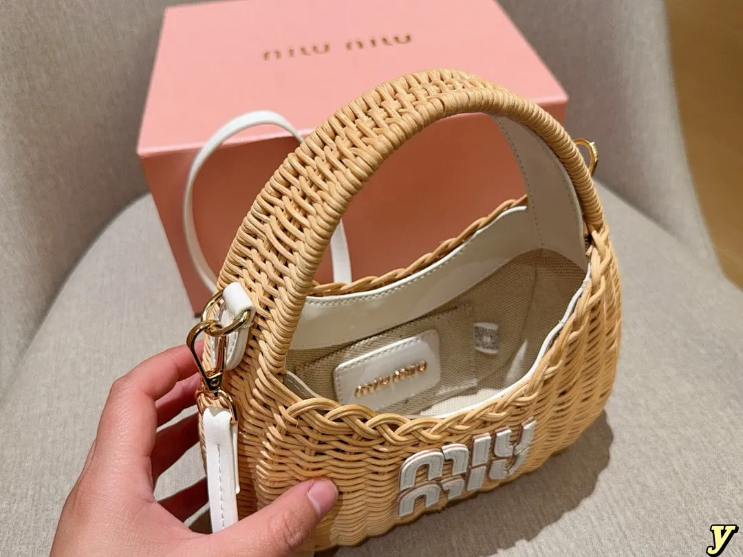 MIUMIU MIUB17 תמונה 9