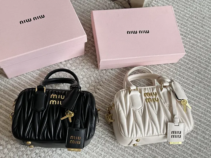 MIUMIU MIUB25
