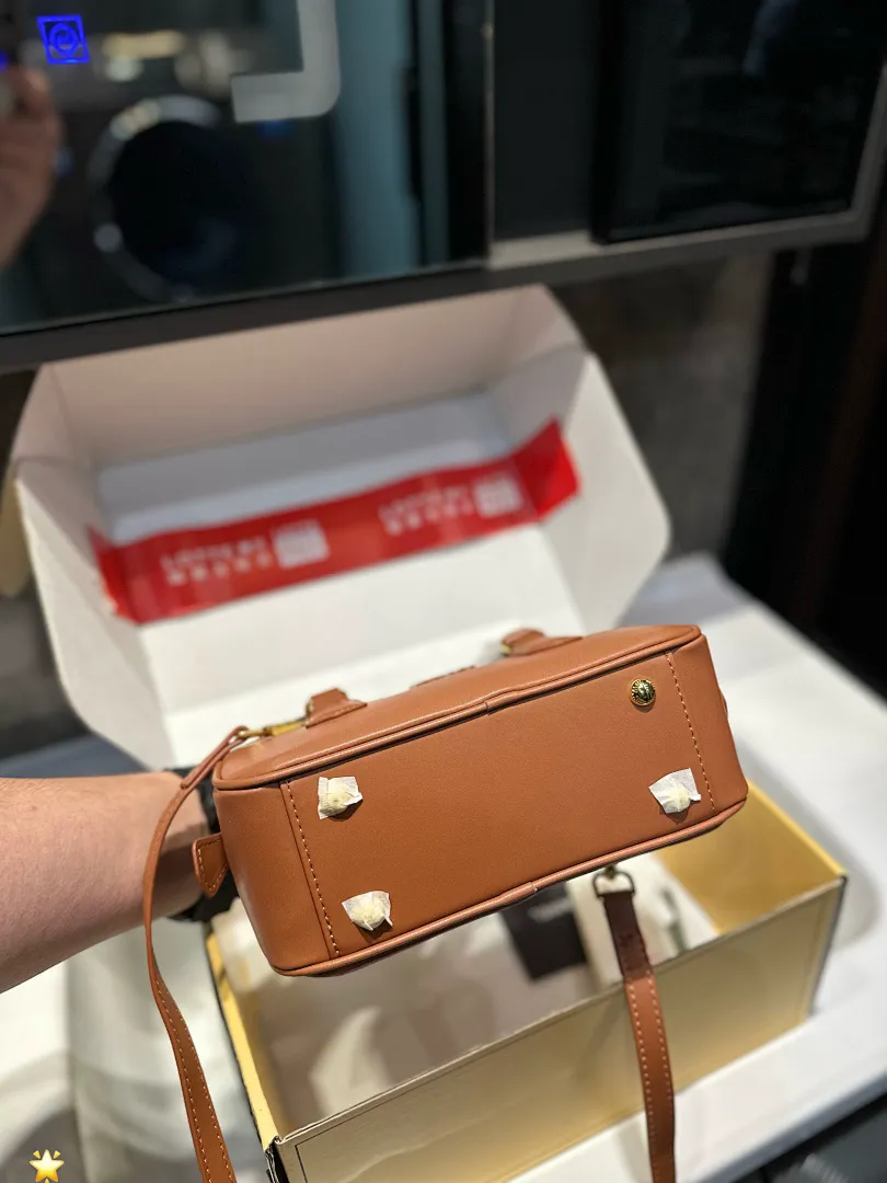 MIUMIU MIUB32 תמונה 6