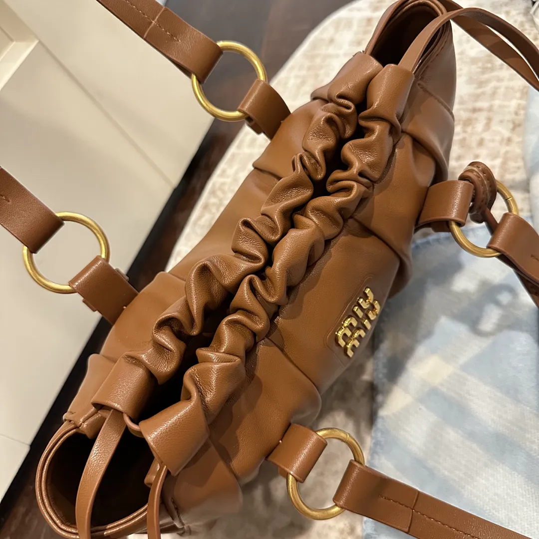 MIUMIU MIUB35 תמונה 8