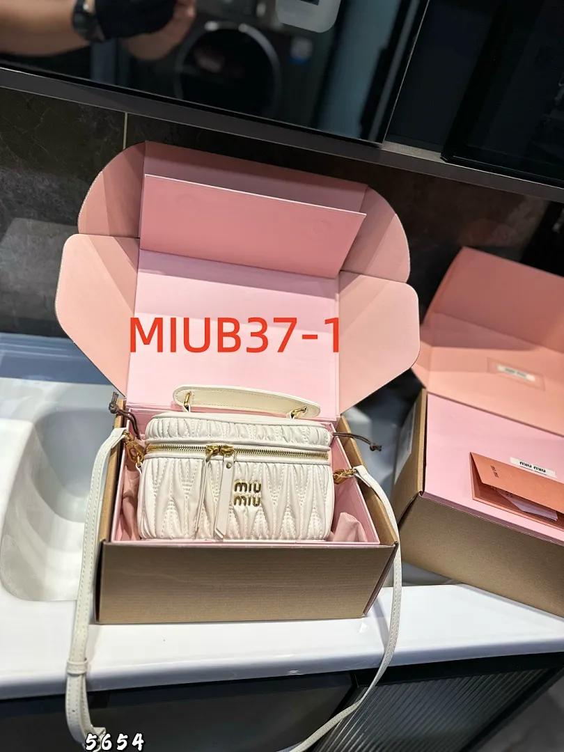 MIUMIU MIUB37 תמונה 2