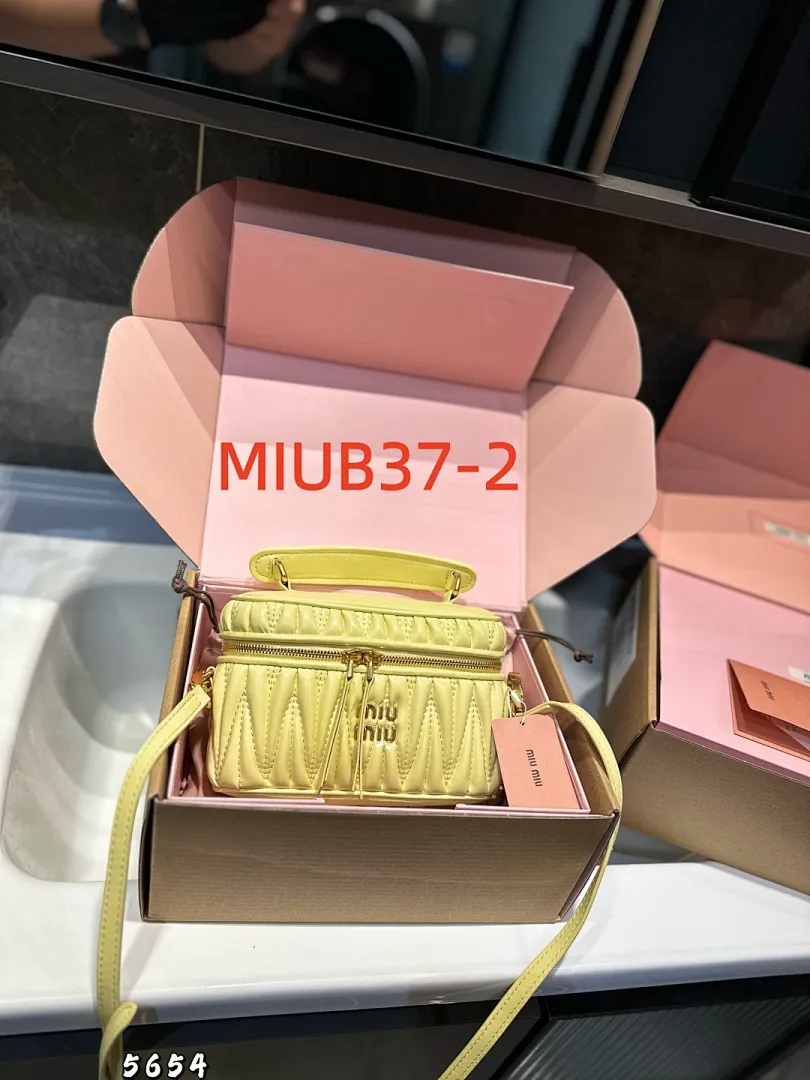MIUMIU MIUB37 תמונה 3