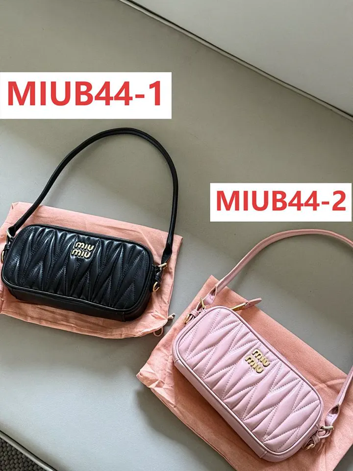 MIUMIU MIUB44