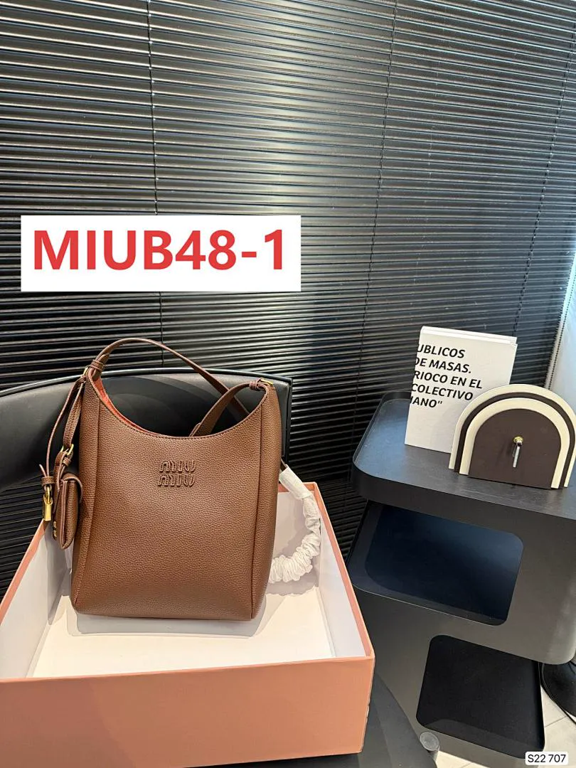 MIUMIU MIUB48 תמונה 2