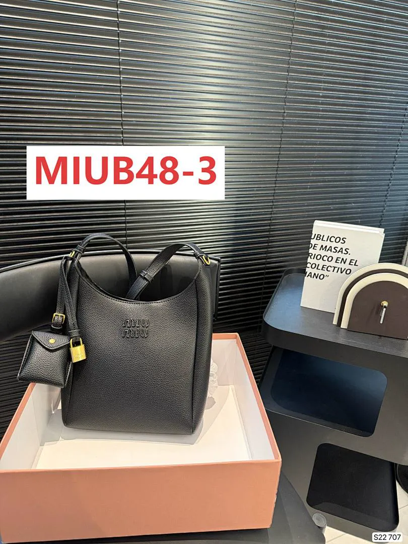 MIUMIU MIUB48 תמונה 4