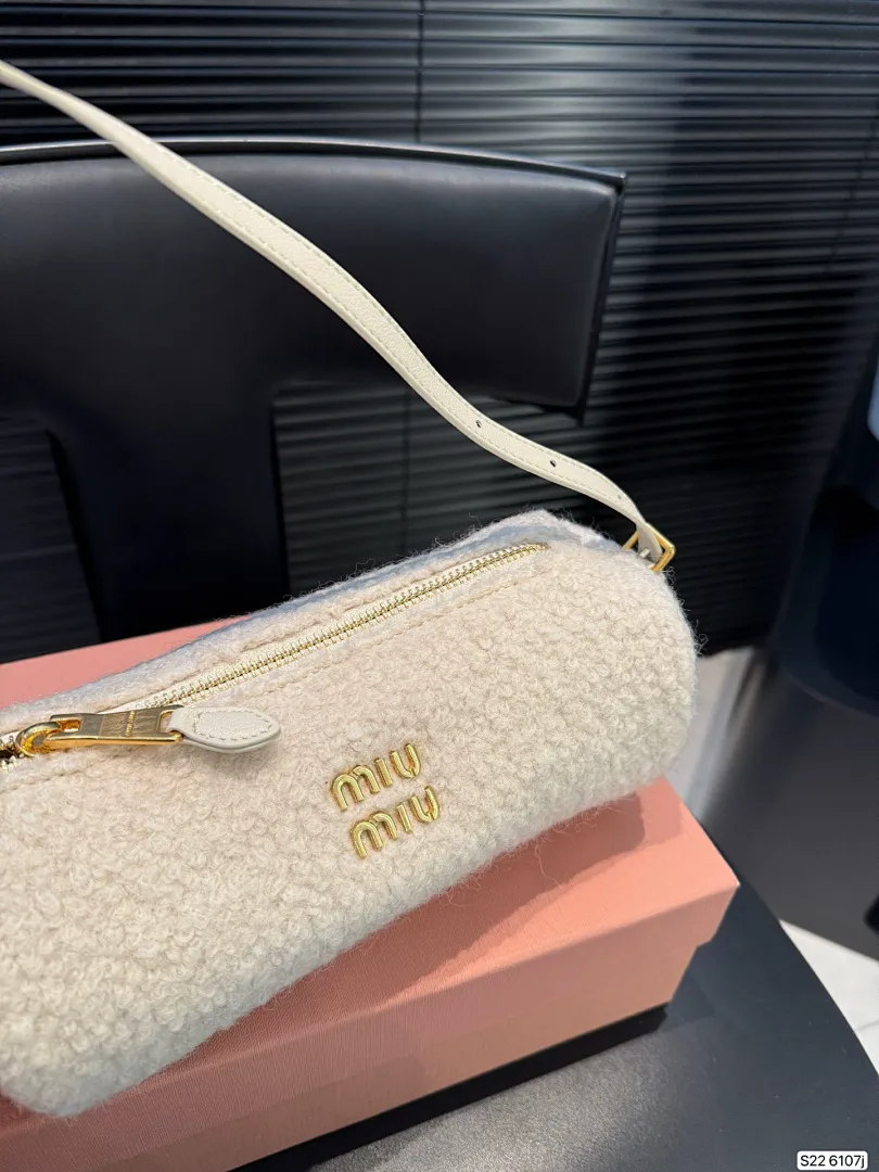 MIUMIU MIUB51 תמונה 8