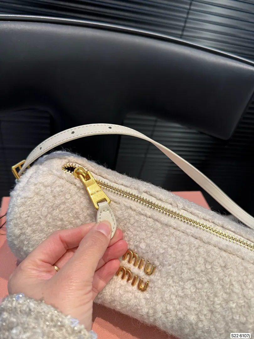 MIUMIU MIUB51 תמונה 9