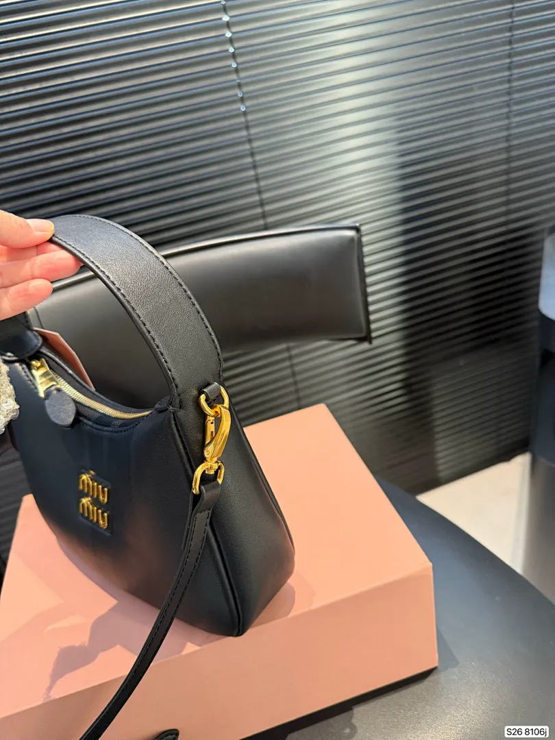 MIUMIU MIUB52 תמונה 4