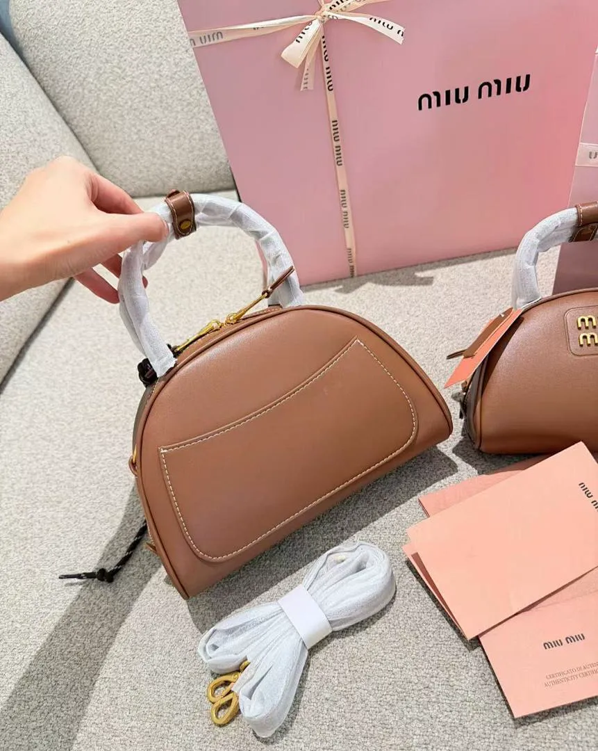 MIUMIU MIUB62 תמונה 6