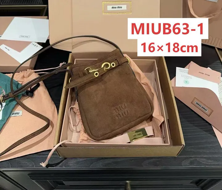 MIUMIU MIUB63