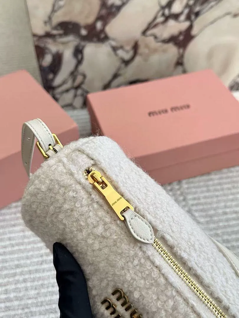 MIUMIU MIUB65 תמונה 6